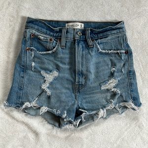 Abercrombie & Fitch High Rise Mom Short